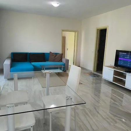 Dom-el Real 3 - Amerikana Appartement