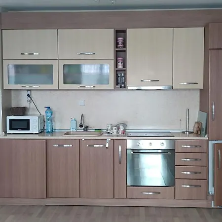 Dom-el Real 3 - Amerikana Apartman