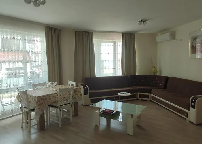 Dom-el Real 3 - Amerikana Appartement *